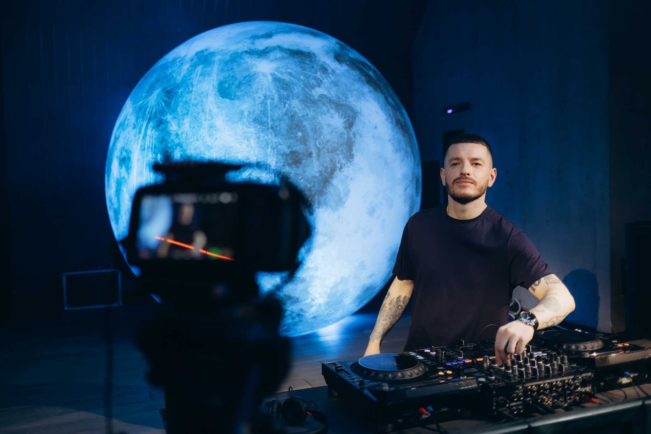 como grabar videos siendo dj